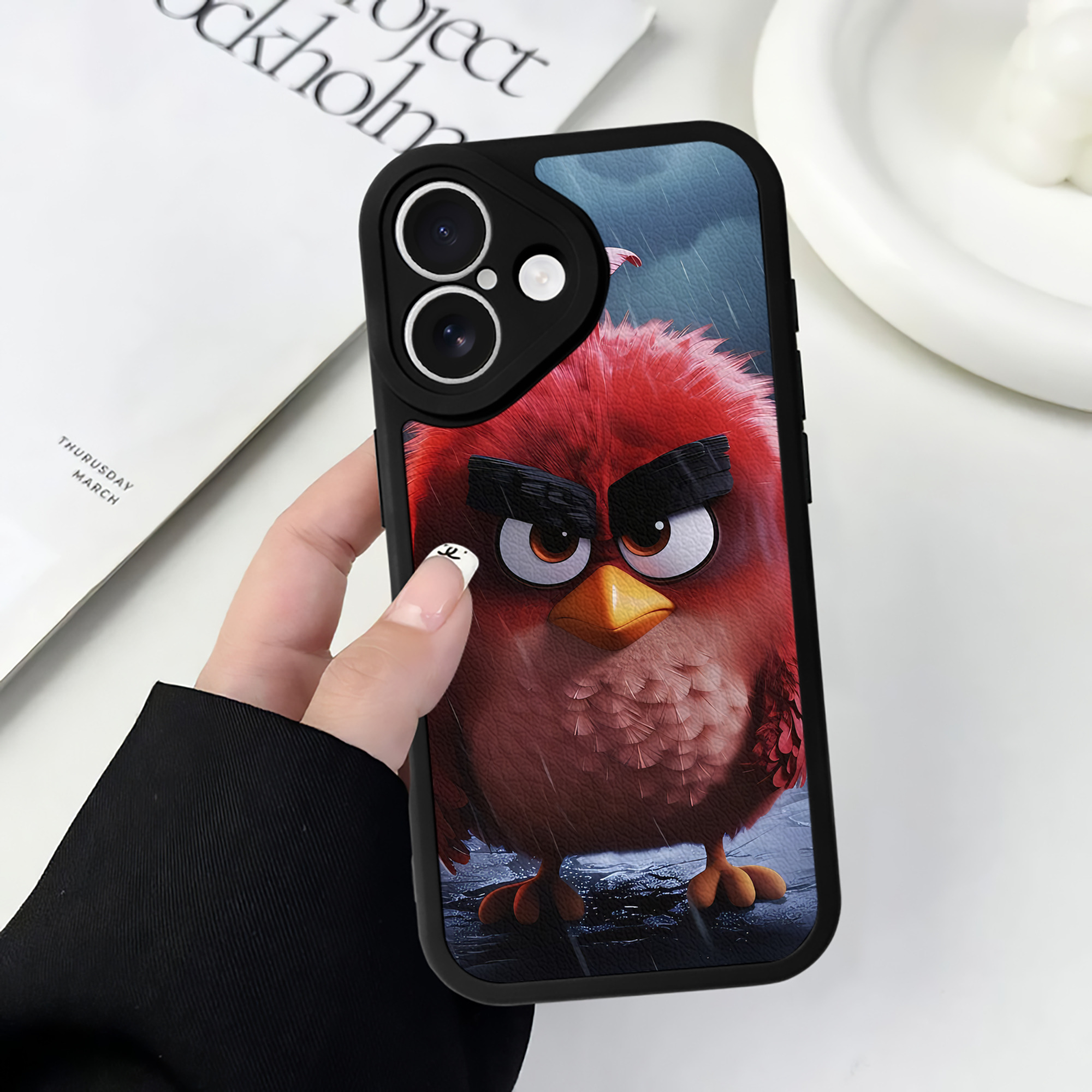 （画像用） Angry Birds アングリーバード 【iPhone 16シリーズ対応】シリコンスマホケース（レザー調） 材質：シリコン